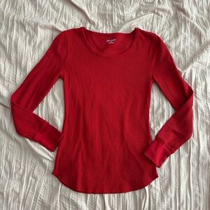 red old navy longsleeve